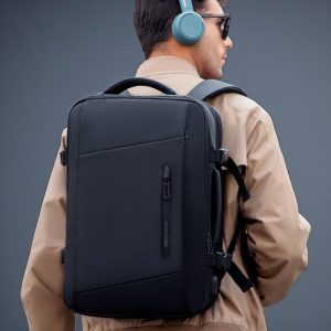 Expandos lite er tvískiptur 19,3 lítra fartölvubakpoki fyrir 15,6″ – 17,3″ fartölvur, 11″ spjaldtölvur & USB-A tengi til að hlaða snjalltækin á ferðinni