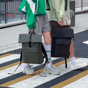 Minimalism Ⅰ er stílhreinn & léttur 16 lítra stækkanlegur í 22 lítra bakpoki fyrir 15,6" – 17,3" fartölvur, YKK rennilásar og þægileg hönnun fyrir daglega notkun